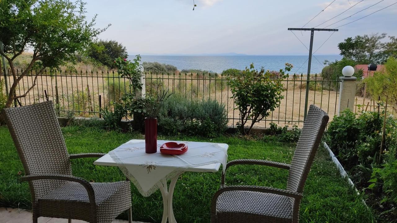 Asterias Maisonette & Apartments Karianí Exterior foto